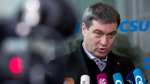 Vertrauensvorschuss: Bayerns designierter Ministerpräsident Markus Söder (CSU) kommt bei einer Mehrheit der bayerischen Wähler gut an. Vertrauensvorschuss: Bayerns designierter Ministerpräsident Markus Söder (CSU) kommt bei einer Mehrheit der bayerischen Wähler gut an.