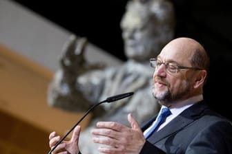 Martin Schulz gibt im Willy-Brandt-Haus seinen sofortigen Rücktritt vom SPD-Parteivorsitz bekannt.