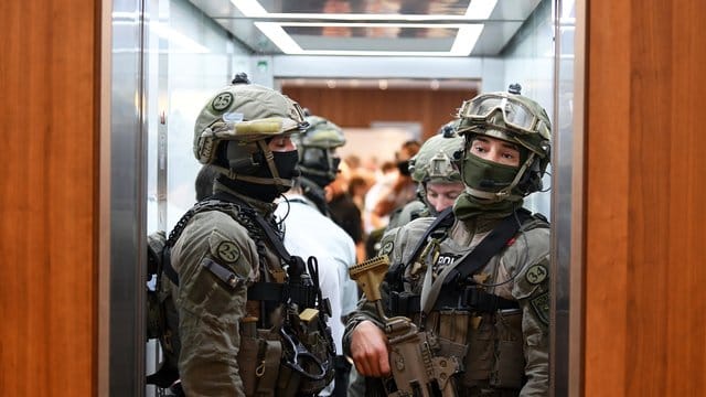 Beamte der Sondereinheit GSG 9 der Bundespolizei.