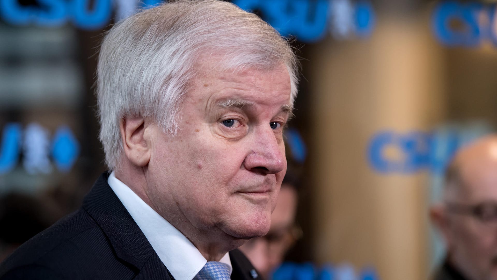 CSU-Chef Horst Seehofer: Der 68-Jährige will Innenminister werden,viele Wähler empfehlen ihm stattdessen den Ruhestand. CSU-Chef Horst Seehofer: Der 68-Jährige will Innenminister werden,viele Wähler empfehlen ihm stattdessen den Ruhestand.