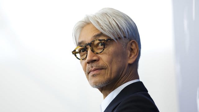 Mit seiner Band Yellow Magic Orchestra gehörte Ryuichi Sakamoto zu den Elektro-Pionieren.