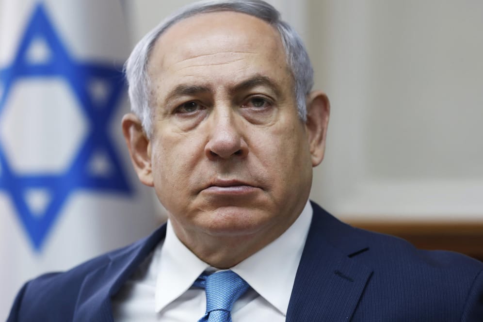 Der israelische Ministerpräsident Benjamin Netanjahu: Die Opposition fordert seinen Rücktritt, er bleibt standhaft.