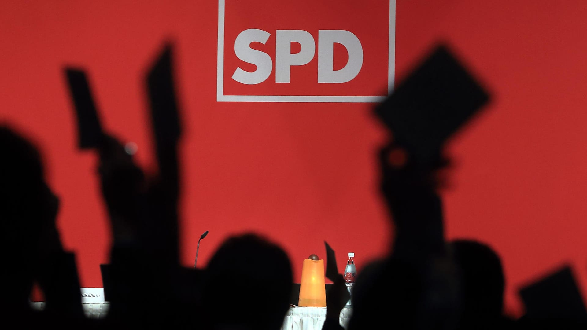 Abstimmung in der SPD: Die Partei sucht einen neuen Chef und Andrea Nahles bekommt immer mehr Konkurrenz.