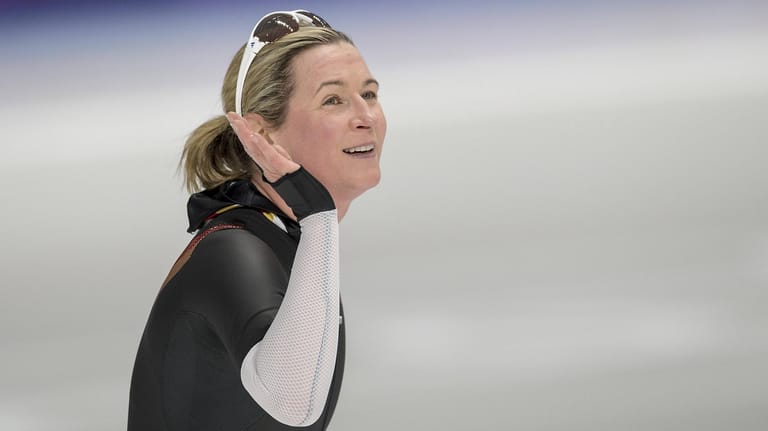 Claudia Pechstein: Noch nie zuvor hat eine Frau mit 45 Jahren eine Olympia-Einzelmedaille gewonnen.