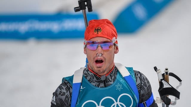 Biathlet Simon Schempp hofft auf eine Medaille im Massenstartrennen.