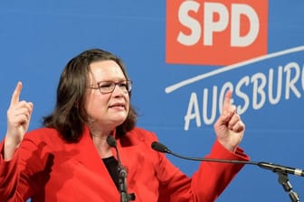 Die designierte SPD-Chefin Andrea Nahles spricht beim politischen Ascherdonnerstag in Augsburg.