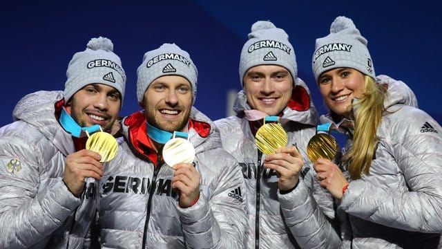 Die deutschen Rodler holten auch Gold im Team-Wettbewerb.