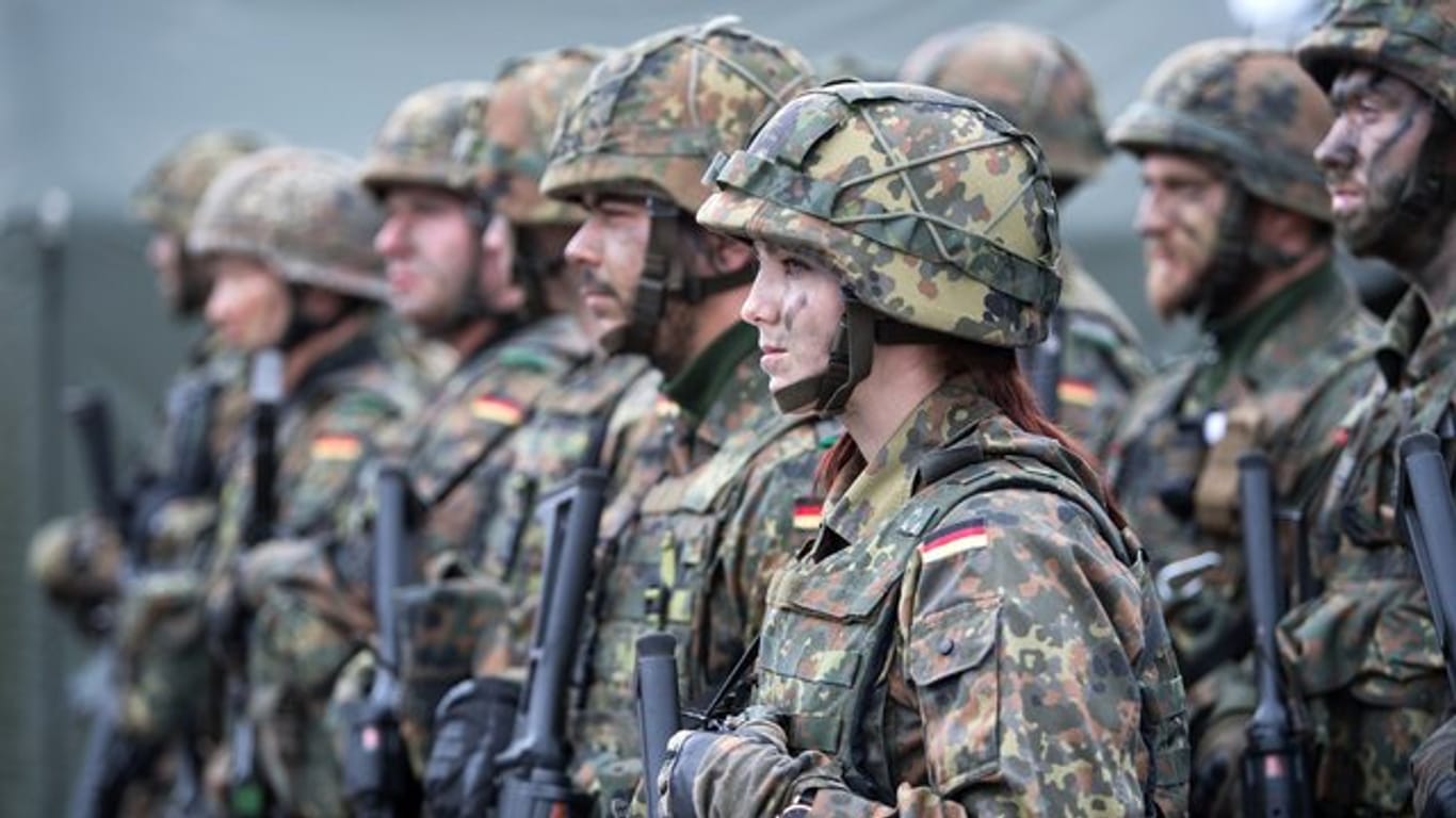 Bundeswehr-Soldaten auf dem Militärstützpunkt im litauischen Rukla.