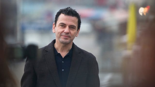 Christian Petzold hat Anna Seghers Roman "Transit" in die Gegenwart verlegt.