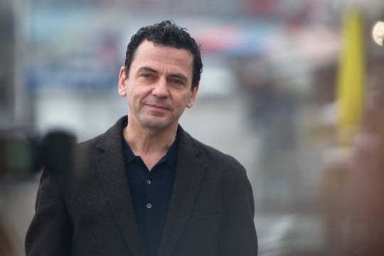 Christian Petzold hat Anna Seghers Roman "Transit" in die Gegenwart verlegt.