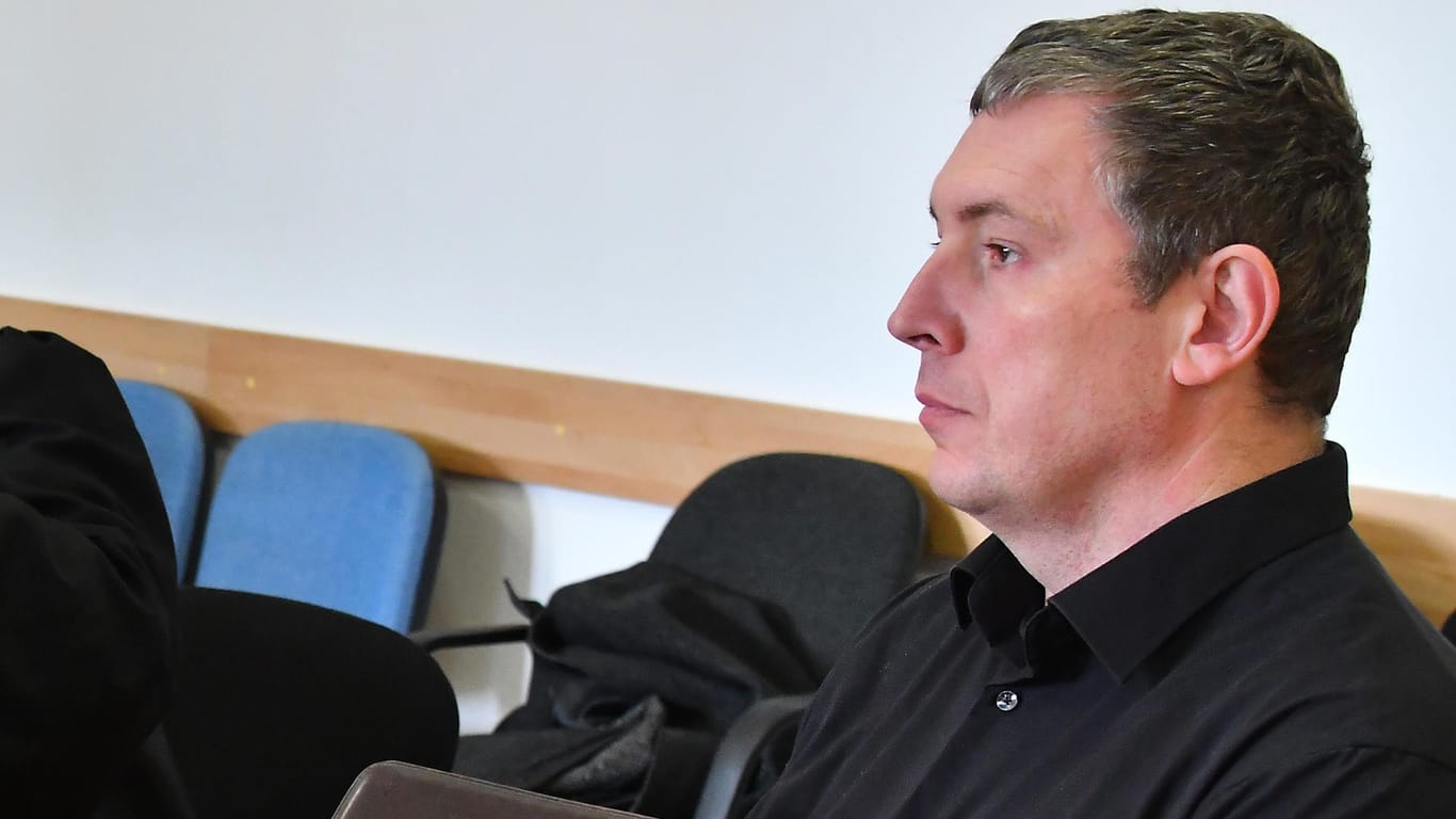 Der AfD-Landtagsabgeordnete Jan-Ulrich Weiß: Er ist im Prozess um Zigarettenschmuggel zu einer Bewährungsstrafe verurteilt worden.