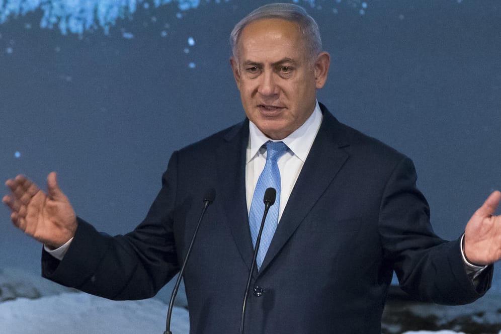 Der israelische Ministerpräsident Benjamin Netanjahu: Tausend Demonstranten fordern den Regierungschef zum Rücktritt auf.