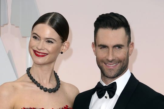 Popsänger Adam Levine und seine Ehefrau Behati Prinsloo sind erneut Eltern geworden.