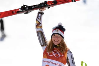 Erfolgreich auf einem und auf zwei Brettern: Super-G-Olympiasiegerin Ester Ledecka.