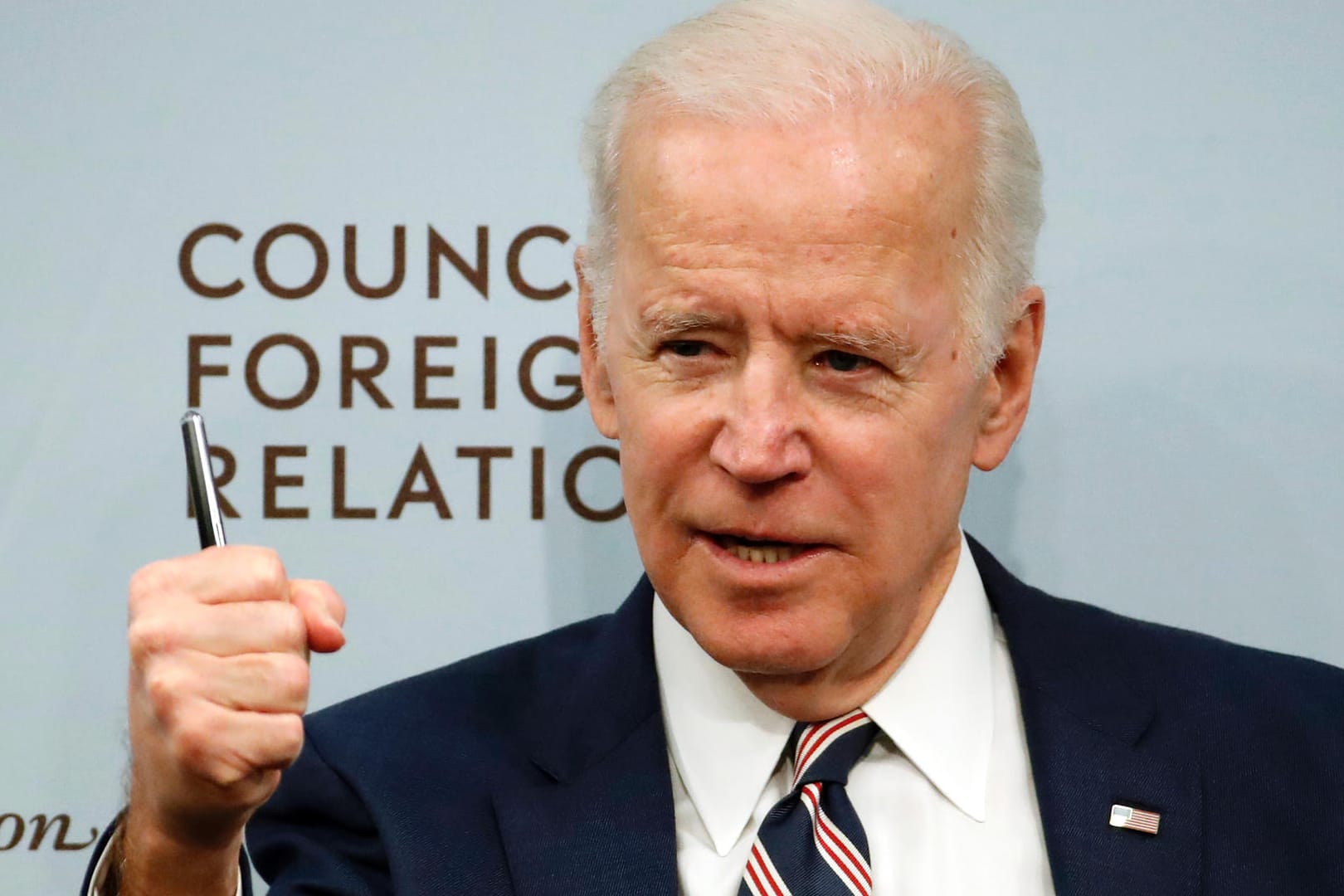 Der ehemalige US-Vizepräsident Joe Biden spricht bei einer Veranstaltung des Rats für auswärtige Beziehungen: Am Sonntag hat Bidender Regierung von US-Präsident Trump ein Versagen beim Kampf gegen Krebs vorgeworfen. (Archivbild)