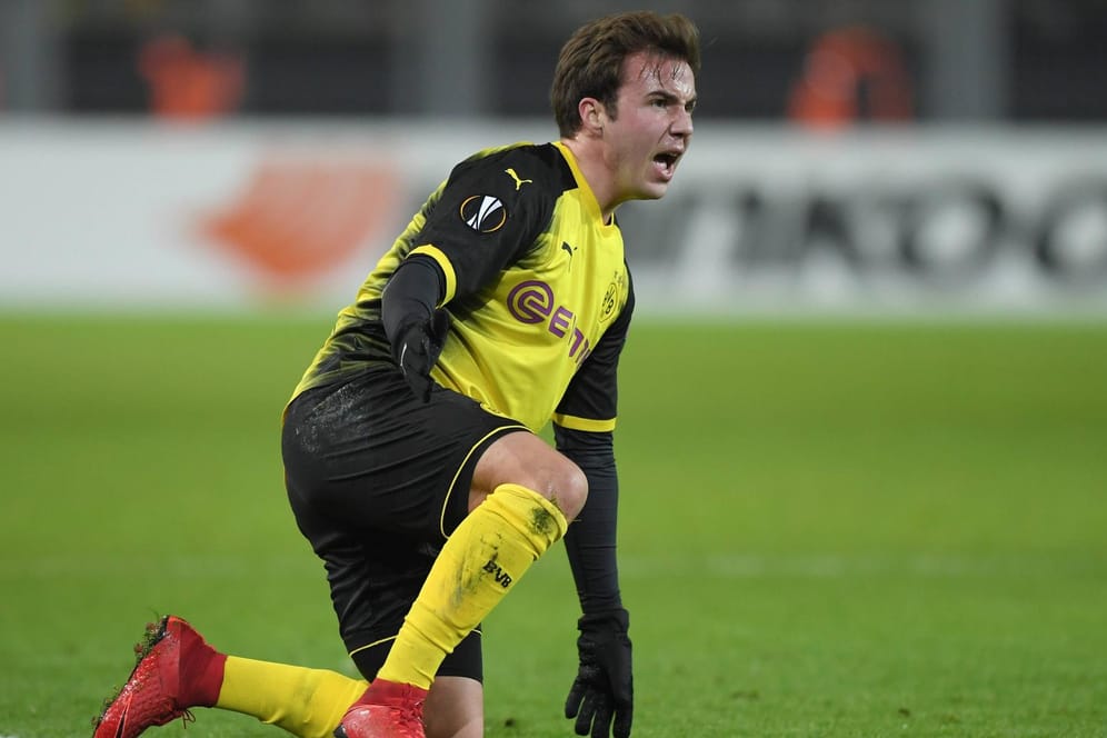 Mario Götze: Der Dortmund-Star regte sich über die Platzverhältnisse in Gladbach auf.