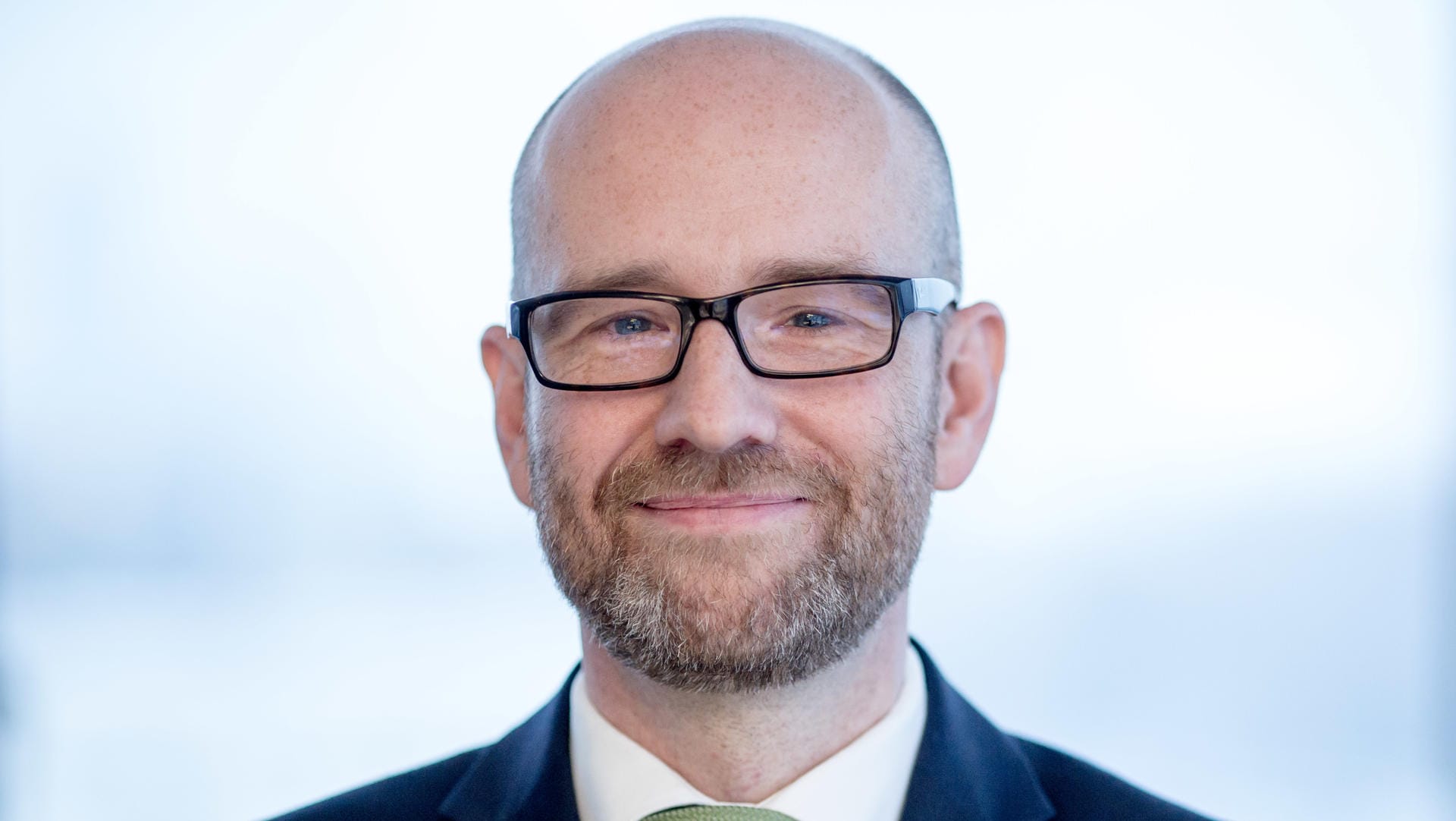 Der scheidende CDU-Generalsekretär Peter Tauber: In seiner Partei gebe es zu wenige Frauen, junge Leute und Deutsche mit Einwanderungsgeschichte. Der scheidende CDU-Generalsekretär Peter Tauber: In seiner Partei gebe es zu wenige Frauen, junge Leute und Deutsche mit Einwanderungsgeschichte.