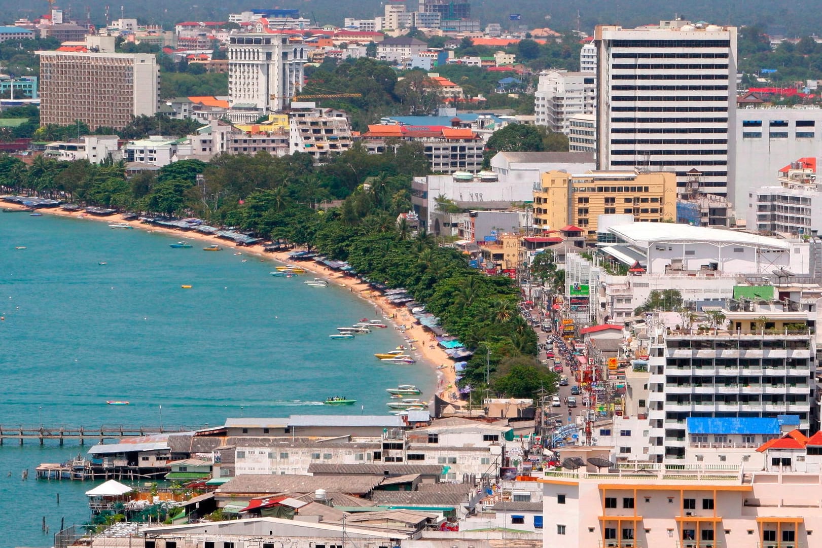 Strand in Pattaya: Der thailändische Urlaubsort gilt als Hochburg von Prostitution und Kindesmissbrauch.