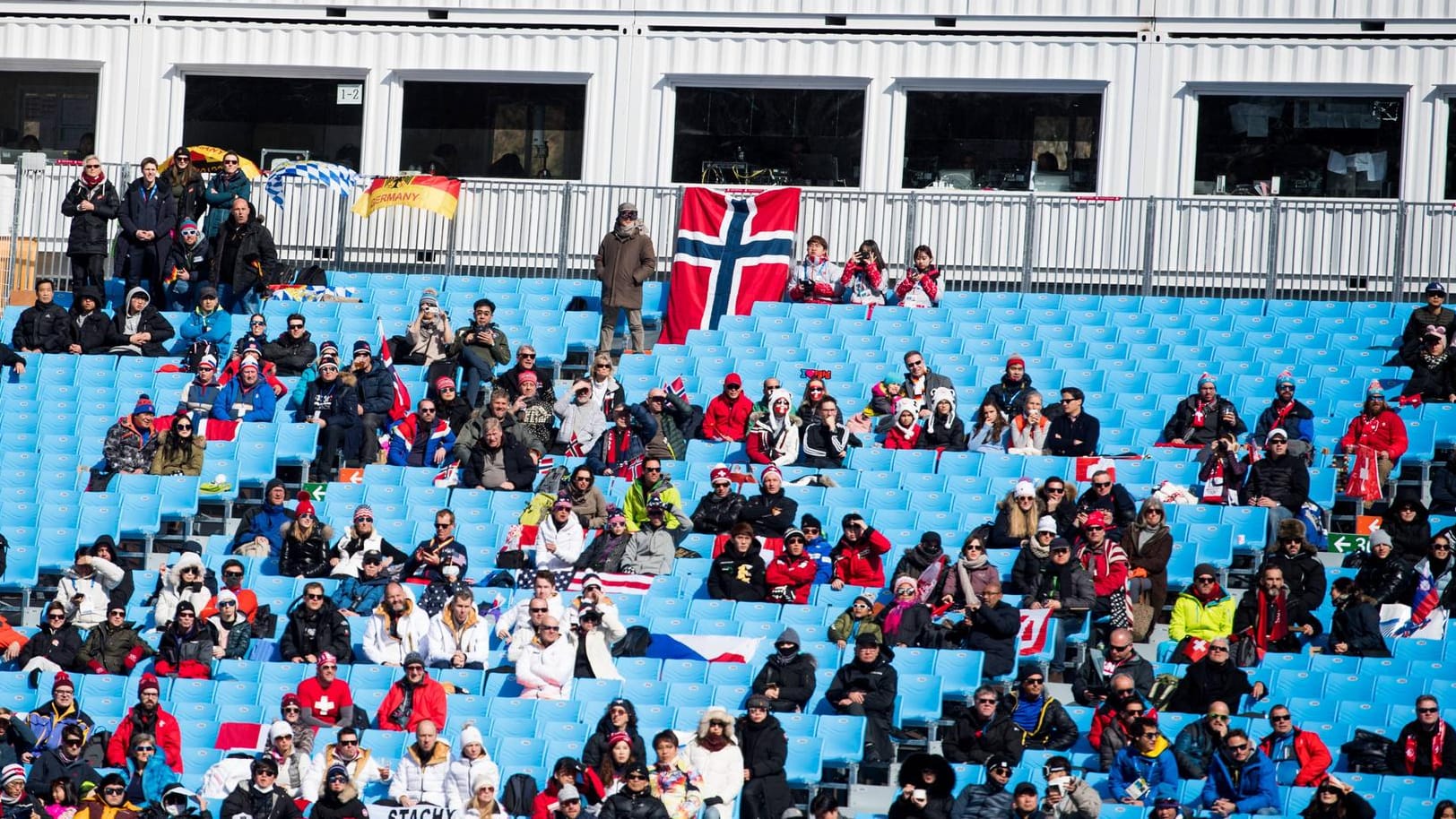 Pyeongchang 2018: An der Alpin-Strecke blieben viele Plätze auf der Tribüne leer.