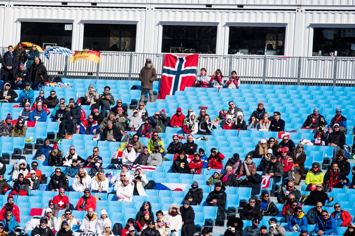 Pyeongchang 2018: An der Alpin-Strecke blieben viele Plätze auf der Tribüne leer.