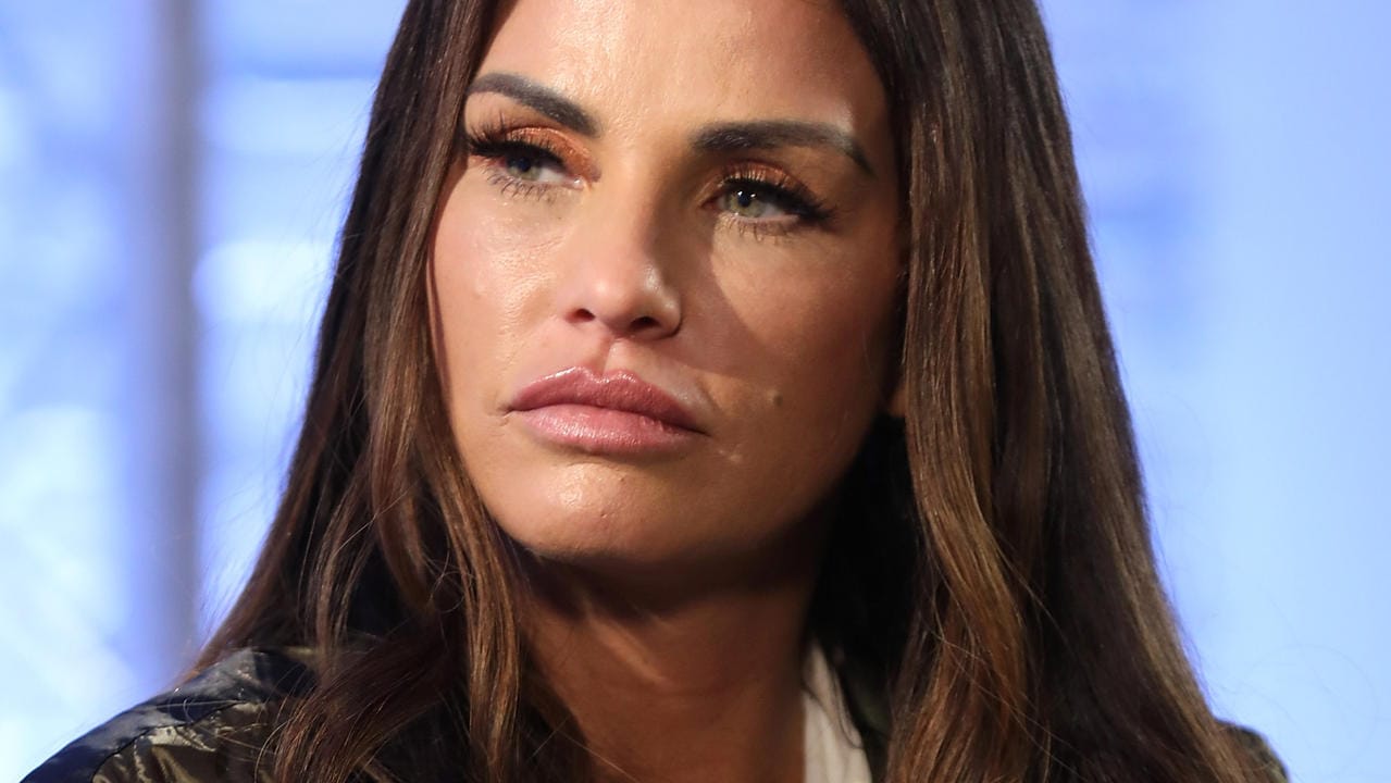 Katie Price: Das Model griff zum Selbstbräuner – keine gute Idee.