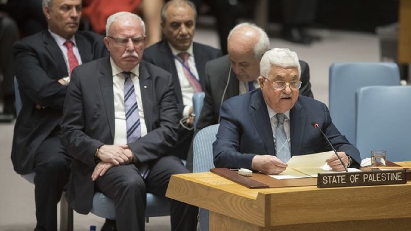 New York: Mahmoud Abbas (r), Präsident von Palästina, spricht bei einem Treffen des UN-Sicherheitsrats im Hauptquartier der Vereinten Nationen.