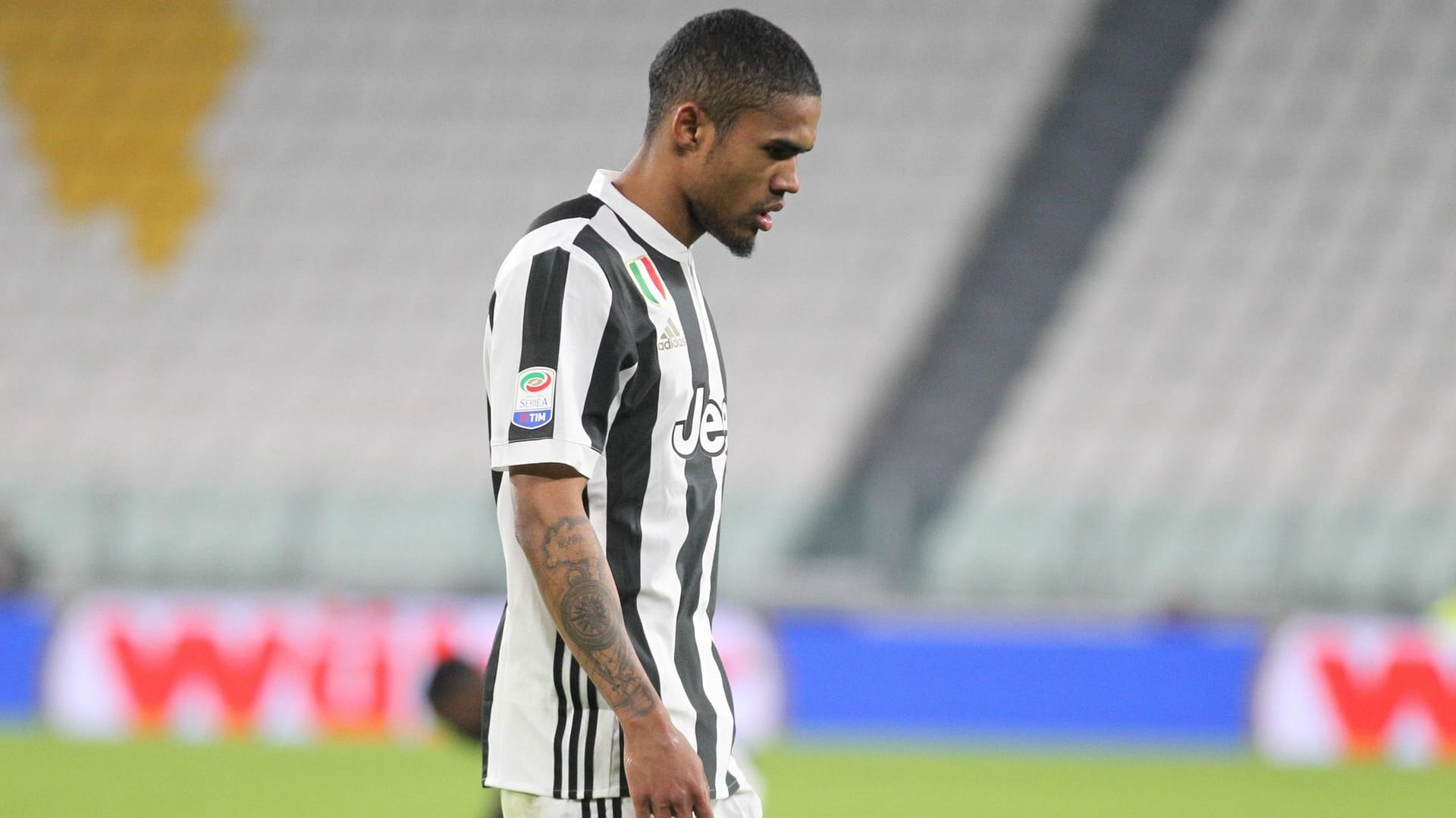 Douglas Costa im Trikot von Juventus Turin: Der Brasilianer war vergangenen Sommer vom FC Bayern nach Italien gewechselt.