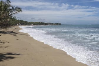 Ein Strand auf Bali (Indonesien): Das Land geht mit hohen Strafen gegen Drogenhändler und -besitzer vor.