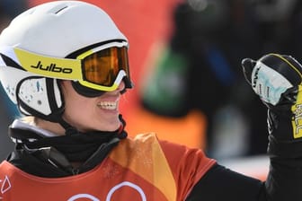 Holte im Parallel-Riesenslalom Silber: Snowboarderin Selina Jörg.