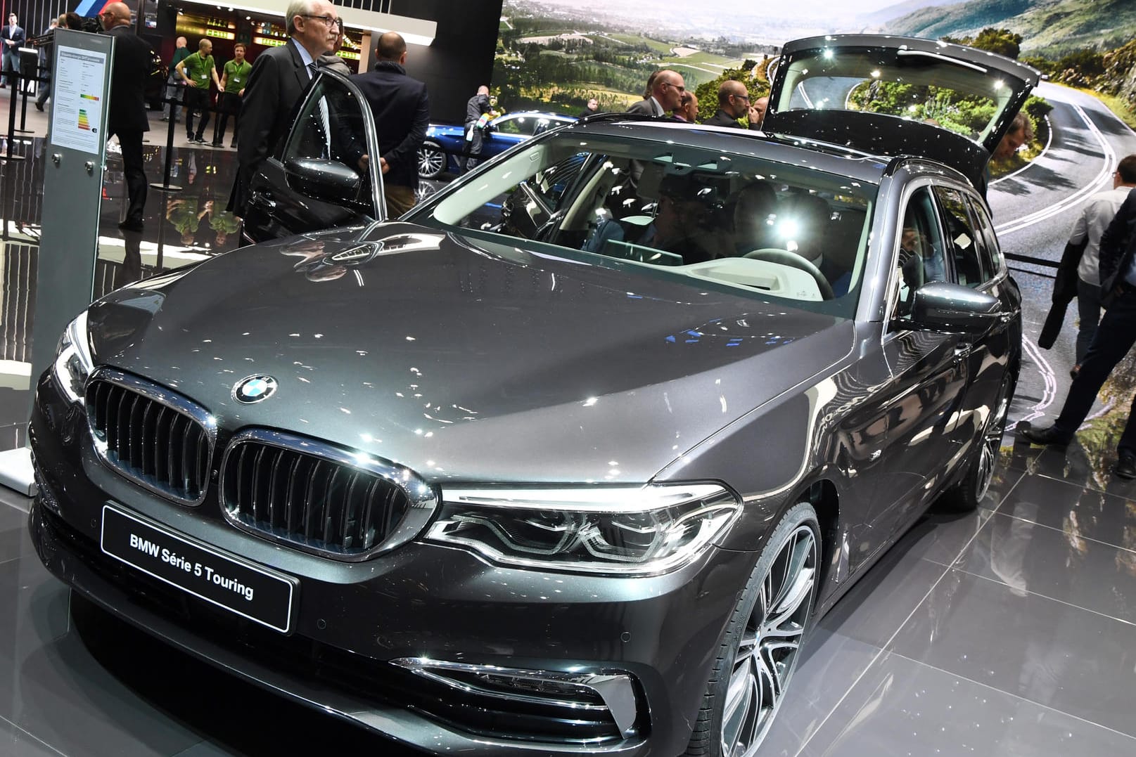 Wirklich eine Panne? Auch beim 5er BMW soll eine falsche Software aufgespielt worden sein.