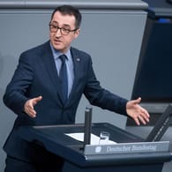 Cem Özdemir bei der Plenarsitzung des Deutschen Bundestages: AfD kündigt offizielle Beschwerde an.