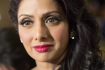 Sridevi Kapoor im Sommer 2013 bei einer Preisverleihung der Internationalen Indischen Filmakademie.