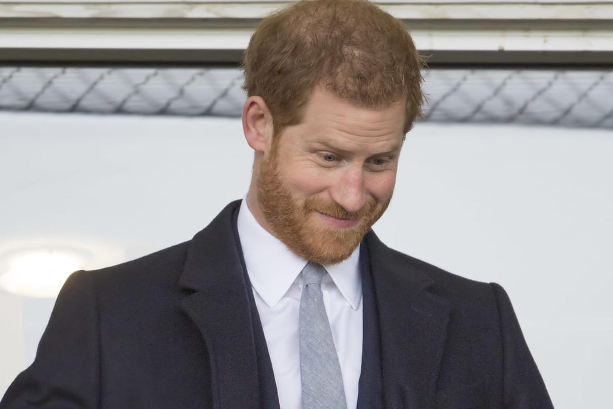 Prinz Harry: Er soll angeblich seine beiden Ex-Freundinnen bei seiner Hochzeit dabei haben wollen.