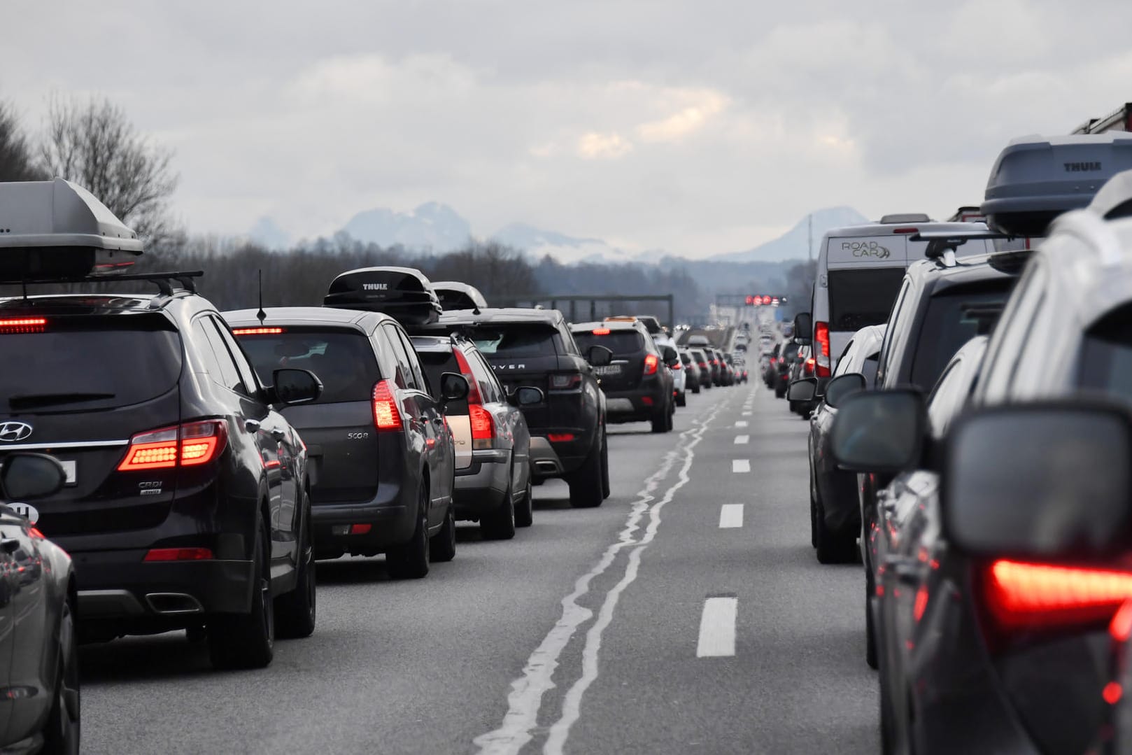 Rettungsgasse: In Dortmund kam es zu einem absurden Vorfall. (Symbolbild)