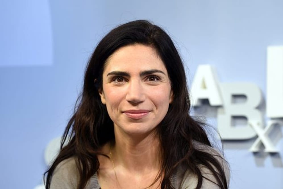Die rumänische Schriftstellerin Dana Grigorcea lebt in Zürich.