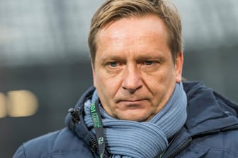 Horst Heldt: Der Hannover-Sportdirektor beschäftigt sich seit geraumer Zeit mit den Fan-Protesten bei den Niedersachsen.