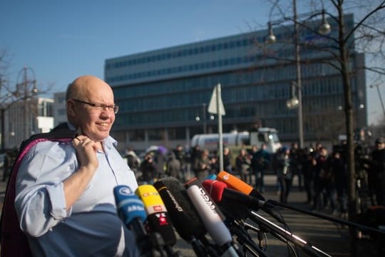 "Der Osten hat in den vergangenen Jahren enorm aufgeholt, aber es geht immer noch zu langsam und in einigen Regionen gar nicht voran", so der designierte Bundeswirtschaftsminister Peter Altmaier.