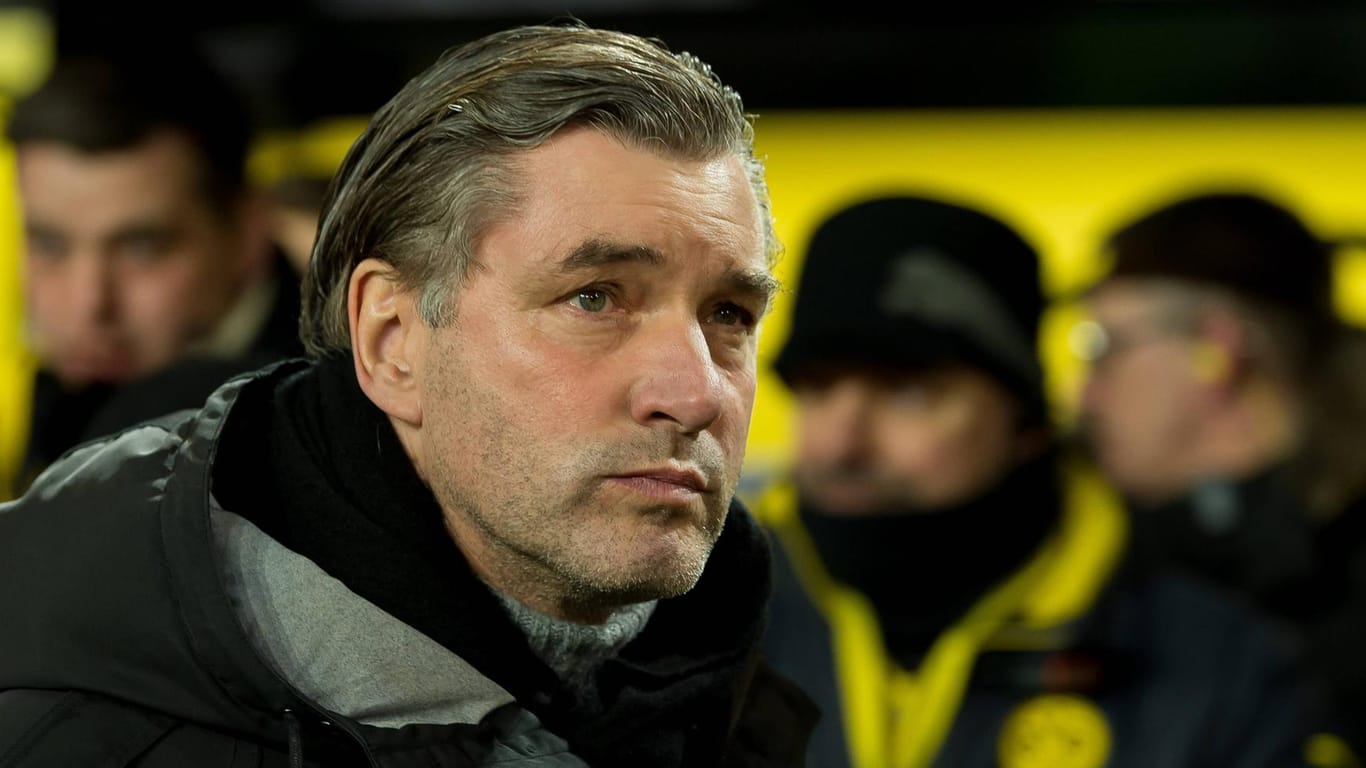 Michael Zorc: Dortmunds Sportdirektor war nach dem 1:1 gegen den FC Augsburg bedient.