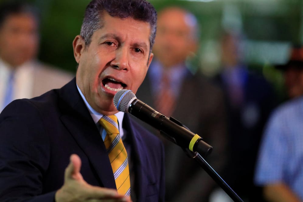Der oppositionelle Präsidentschaftskandidat Henri Falcón: Falcón lässt sich als Kandidat zur Präsidentschaftswahl in Venezuela aufstellen.