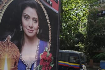 Nach ihrem plötzlichen Tod in Dubai wird die Bollywood-Legende Sridevi Kapoor zurück nach Indien gebracht.