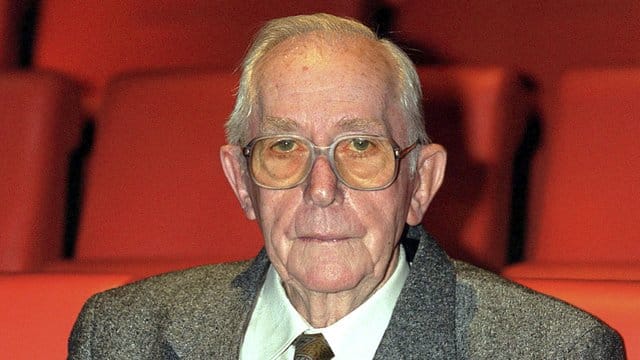 Lewis Gilbert ist im Alter von 97 Jahren gestorben.