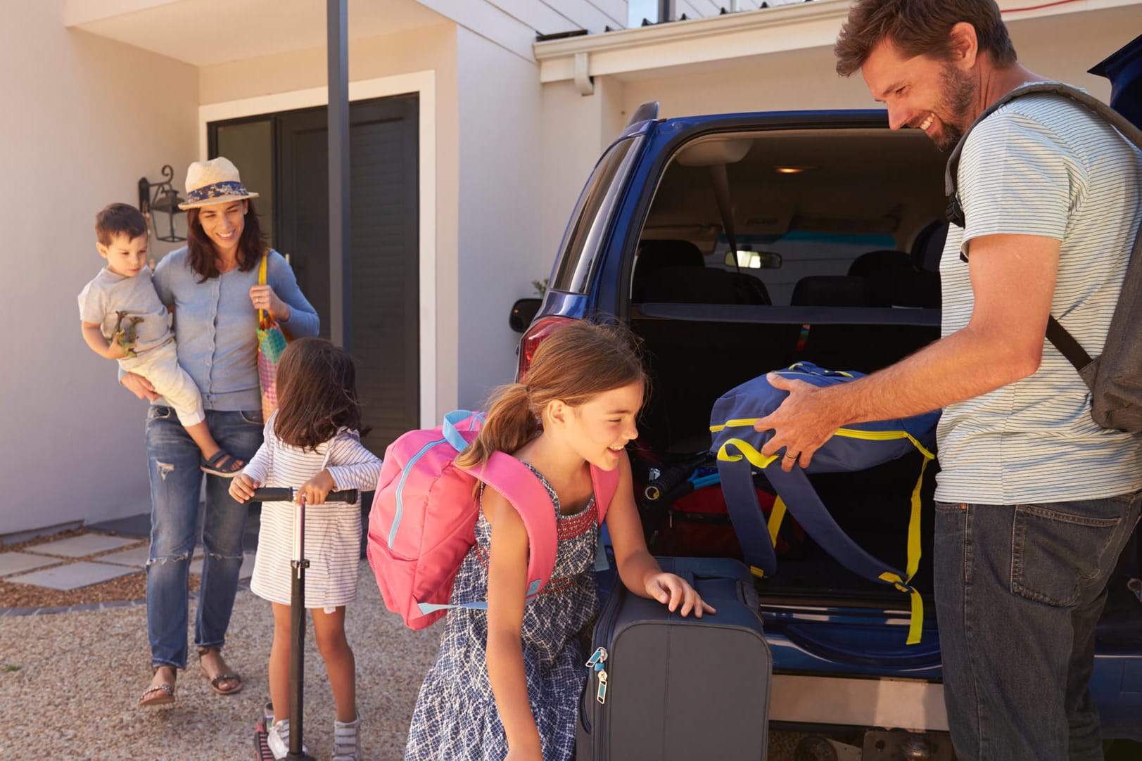 Ab in den Urlaub: Wenn Patchworkfamilien verreisen, müssen sie an bestimmte zusätzliche Dokumente denken.