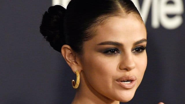 Selena Gomez sorgt mit einem Instagram-Post für Spekulationen. Selena Gomez sorgt mit einem Instagram-Post für Spekulationen.