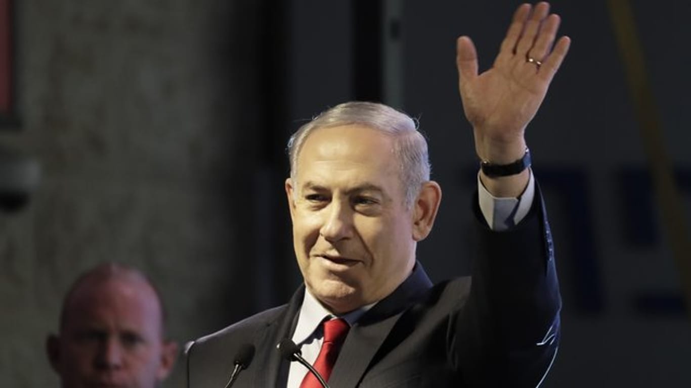 Israels Polizei hatte bereits vor rund zwei Wochen eine Anklage wegen Korruption gegen Netanjahu empfohlen.