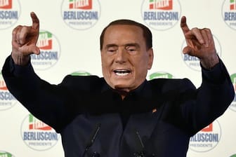 Italiens ehemaliger Ministerpräsident Silvio Berlusconi: Vorerst darf der einstige Regierungschef keine öffentlichen Ämter übernehmen.