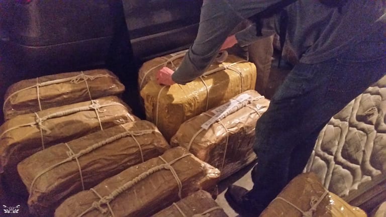 Fund in Buenos Aires: Zwölf Koffer voll Kokain werden in der russischen Botschaft sichergestellt - es soll nicht die erste Lieferung gewesen sein.