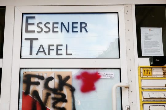 Die Essener Tafel nimmt vorerst nur Deutsche neu in ihre Kartei auf.