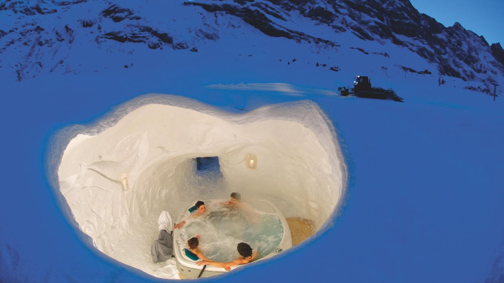 Die meisten Igludörfer haben einen Whirlpool, wie hier in Engelberg.