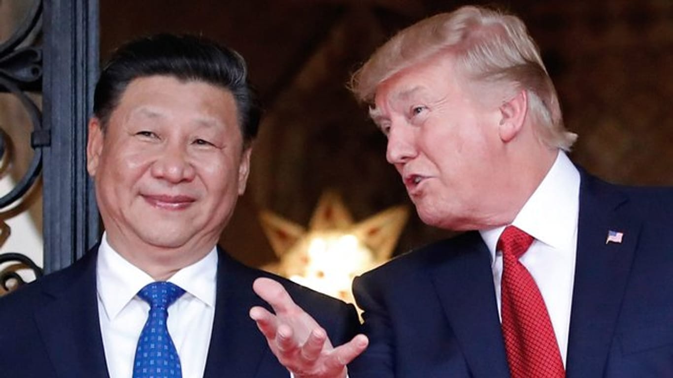 US-Präsident Donald Trump im April vergangenen Jahres zusammen mit Xi Jinping in Florida.