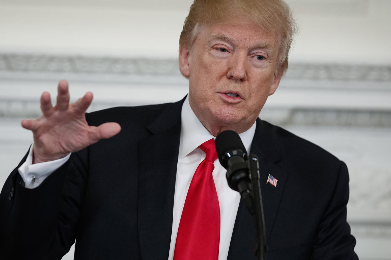 Trump spricht im Weißen Haus